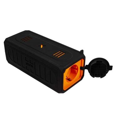 Mobilni USB punjač XTORM Portable Power Socket 70, 19.200 mAh, crni