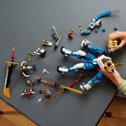 LEGO NINJAGO Jayev mehanički titan