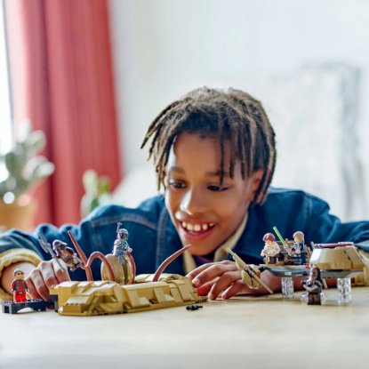 LEGO STAR WARS Pustinjska lađa i sarlaccova jama