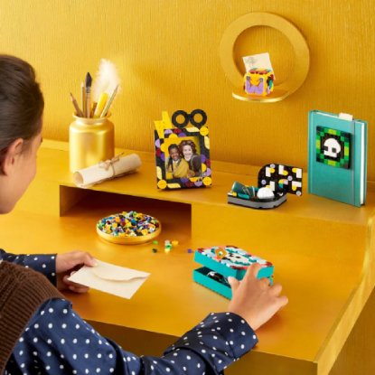 LEGO DOTS Pribor za stol Hogwarts™
