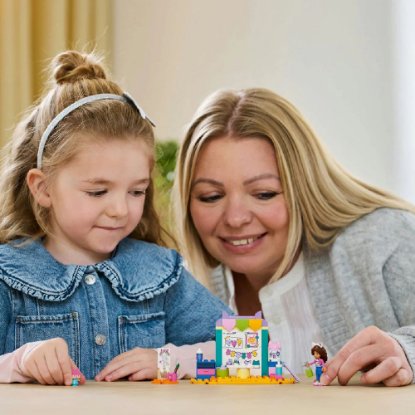 LEGO GABBYS DOLLHOUSE Kreativni rad s Bebom Kroj