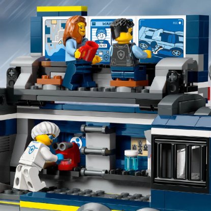 LEGO CITY Kamion s forenzičkim laboratorijem