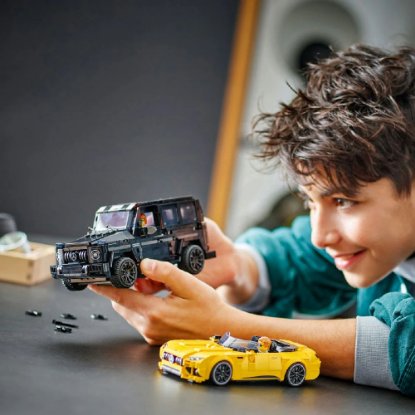 LEGO SPEED CHAMPIONS Mercedes-AMG G 63 in Mercedes-AMG SL 63