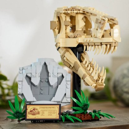 LEGO JURASSIC WORLD Fosili dinosaura: T. rexova lubanja