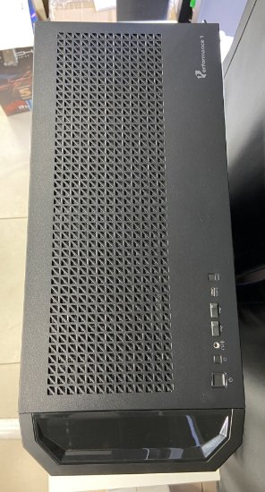 RABLJENI - Računalo EPOCH Gaming G40A / Ryzen 7 7700X, 32GB DDR5, 2TB SSD NVMe, nVidia GeForce RTX 4070 Ti 12GB, WiFi, Windows 11 Pro, crno