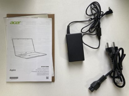 RABLJENI - Laptop ACER Aspire 3 NX.KSJEX.00F / Ryzen 7 5700U, 16GB, 1TB SSD, AMD Radeon Graphics, 15.6" FHD IPS, Windows 11, srebrni + sleeve i miš