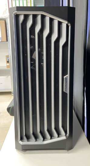 RABLJENI - Računalo EPOCH Gaming G35A / Ryzen 7 7800X3D, 32GB DDR5, 2TB SSD NVMe, nVidia GeForce RTX 4080 16GB, WiFi, Windows 11 Pro, crno