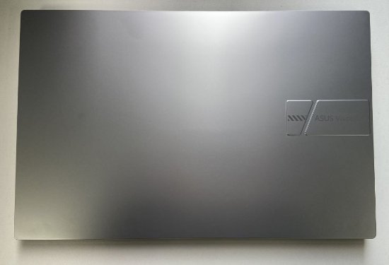 RABLJENI - Laptop ASUS VivoBook 15 M1502YA-BQ190W / Ryzen 7 7730U, 16GB, 512GB SSD, AMD Radeon Graphics, 15.6" FHD IPS, Windows 11, srebrni