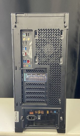 RABLJENI - Računalo EPOCH Pyxis / Ryzen 5 7600X, 32GB DDR5, 1TB SSD NVMe, AMD Radeon RX 7800XT 16GB, WiFi, Windows 11, crno