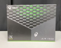 RABLJENI - Igraća konzola MICROSOFT XBOX Series X, 1TB SSD, Blu-ray, gamepad, crna