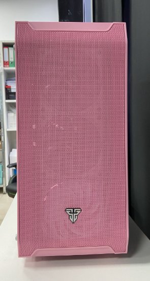 RABLJENI - Računalo LINKS Gaming G124A / Ryzen 7 5700X, 16GB DDR4 RGB, 1TB SSD NVMe, RTX4070 12GB roza, WIFI, bez OS