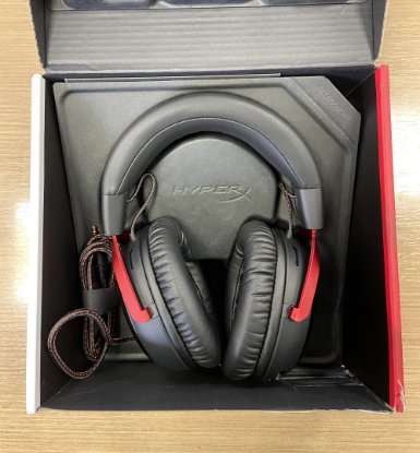 RABLJENI - Slušalice HyperX Cloud III Gaming, DTS, crno-crvene