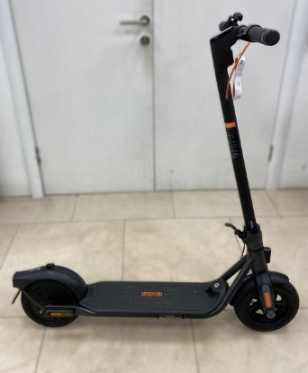 RABLJENI - Električni romobil SEGWAY Ninebot KickScooter F2 Plus E, autonomija do 55km, brzina 25km/h, kotači 10˝, crni