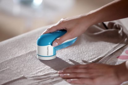 Aparat za uklanjanje vlakana s odjeće PHILIPS GC026/00, plavi