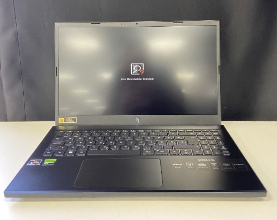 RABLJENI - Laptop ACER Nitro V15 NH.QSGEX.007 / Ryzen 7 7735HS, 16GB, 512GB SSD, nVidia GeForce RTX 4050, 15.6" FHD 144Hz IPS, bez OS, crni