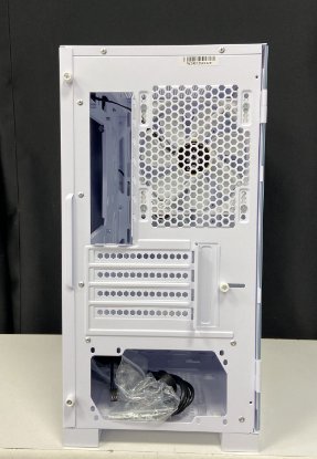 RABLJENI - Kućište MONTECH Air 100 Lite, prozor, mATX, bijelo