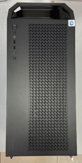 RABLJENI - Računalo EPOCH Gaming PC Aquila / Ryzen 7 9800X3D, 32GB DDR5, 2TB SSD NVMe, nVidia GeForce RTX 5080 16GB, WiFi, Windows 11, crno