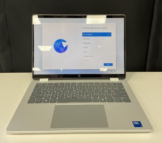 RABLJENI - Laptop HP OmniBook 5 Flip 14-fp0024nn / Core i5 1334U, 16GB, 1TB SSD, Intel HD Graphics, 14" WUXGA IPS Touch, Windows 11, srebrni