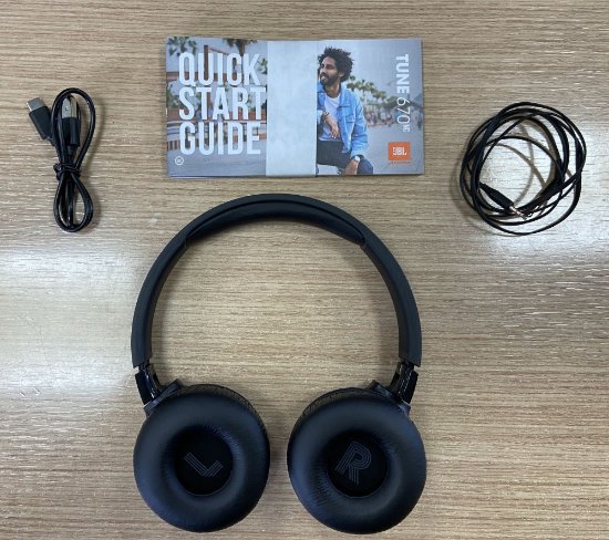 RABLJENI - Slušalice JBL Tune 670NC, bežične, Bluetooth, crne