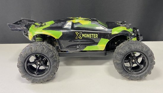 RABLJENI - Auto na daljinsko upravljanje OVERMAX X-MONSTER 3.0, brzina do 45km/h, domet 100m, 4x4, 1:18