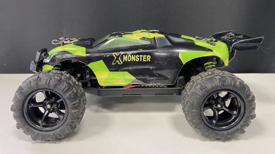 RABLJENI - Auto na daljinsko upravljanje OVERMAX X-MONSTER 3.0, brzina do 45km/h, domet 100m, 4x4, 1:18