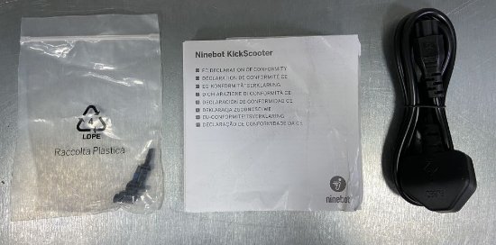 RABLJENI - Električni romobil SEGWAY Ninebot MAX G2 E, autonomija do 70km, brzina 25km/h, kotači 10˝, crni