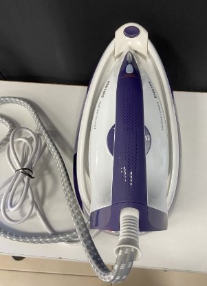 RABLJENI - Parna postaja PHILIPS GC6740/30, 2400W, 5,2 bara, 300g/min, ljubičasta