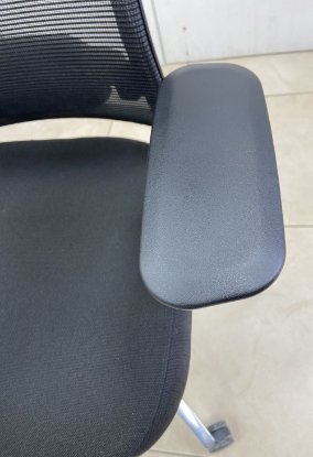 RABLJENI - Ergonomska uredska stolica ERGOVISION Flex 02, crna