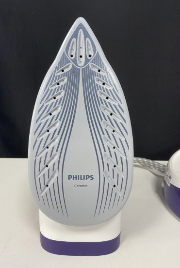 RABLJENI - Parna postaja PHILIPS GC6740/30, 2400W, 5,2 bara, 300g/min, ljubičasta