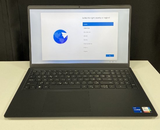 RABLJENI - Laptop DELL Vostro 3530 / Core i5 1334U, 16GB, 512GB SSD, Intel HD Graphics, 15.6" FHD 120Hz IPS, Windows 11, crni