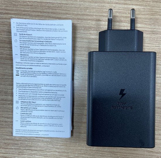 OPEN BOX - Kućni punjač SAMSUNG Power Adapter Trio, 2x USB-C, 1x USB-A, 65W