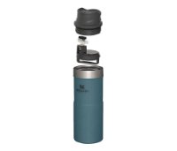 Šalica STANLEY Classic Trigger-Action Travel Mug, 0.35l, plava