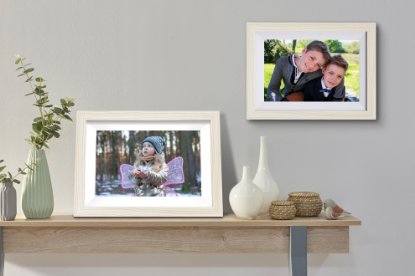 Digitalni okvir za fotografije YIO18C -10.1WC, 10.1" ekran, WiFi, drveni