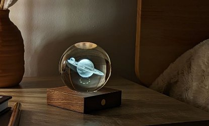 Noćna svjetiljka GINGKO Amber Crystal Light Saturn