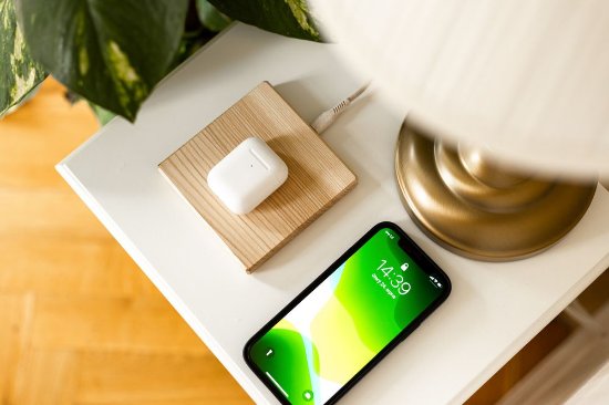 Bežični punjač TREED Pale Ash Qi, 15W, MagSafe