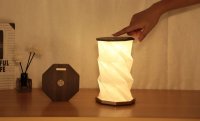 Stolna svjetiljka GINGKO Twist Hexagon Lamp, bežična, smeđa