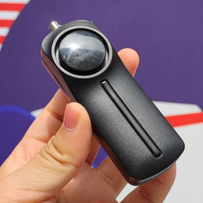 Osobni alarm ARIZA AF-9400, privjesak, LED svjetlo, crni