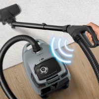 Usisavač BOSCH Serie 6 BGB6X330, 600W, s vrećicom, sivi