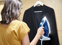 Glačalo TEFAL FV5736E0 Easygliss, 2500 W, 270 ml, plavo-bijelo