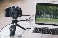 Digitalni fotoaparat NIKON Z30 Vlogger Kit, 20,9 Mp, DX CMOS senzor, 4K Ultra HD, crni