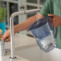 Vrč za filtriranje vode AQUA OPTIMA Oria + Filter, 2,8 l, plavi