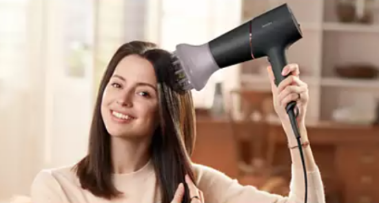 Sušilo za kosu PHILIPS BHD538/30, 2300 W, ThermoShield, difuzor, 8 puta više iona, crni