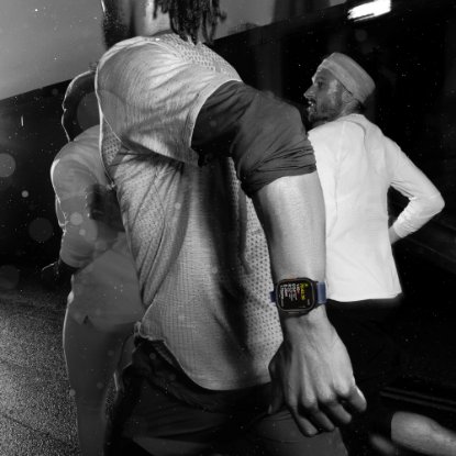 Pametni sat APPLE Watch Ultra2 v2 Cellular, 49mm Natural Titanium Case with Blue Trail Loop - M/L