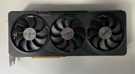 RABLJENI - Grafička kartica GIGABYTE Radeon RX 7800 XT Gaming OC, 16GB GDDR6