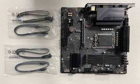 RABLJENI - Matična ploča ASROCK Z790M PG Lightning/D4, Intel Z790, DDR4, mATX, s. 1700