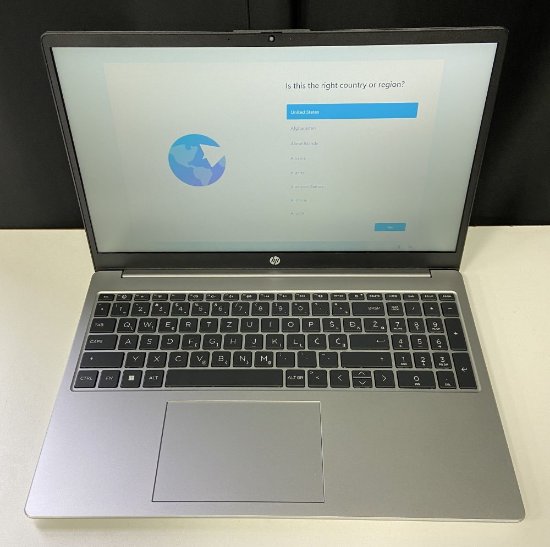 RABLJENI - Laptop HP 255 G10 B39V4AT / Ryzen 3 7330U, 16GB, 512GB SSD, AMD Radeon Graphics, 15.6" FHD VA, Windows 11, srebrni