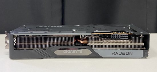 RABLJENI - Grafička kartica GIGABYTE Radeon RX 7800 XT Gaming OC, 16GB GDDR6
