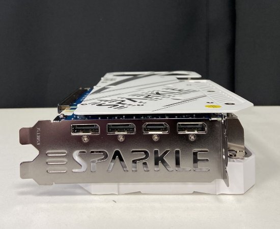 RABLJENI - Grafička kartica SPARKLE Intel Arc A770 ROC Luna White Edition, 16GB GDDR6