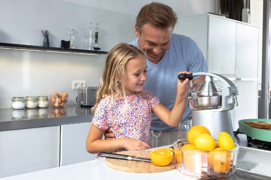 Cjedilo za agrume SOLIS SOL 92183 Citrus Press, 2200W, 4,7l, inox