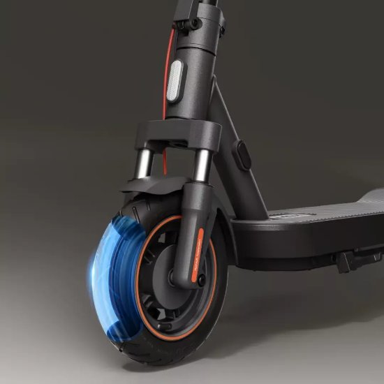 Električni romobil XIAOMI Electric Scooter 5 Max, autonomija do 60km, brzina 25km/h, kotači 10˝